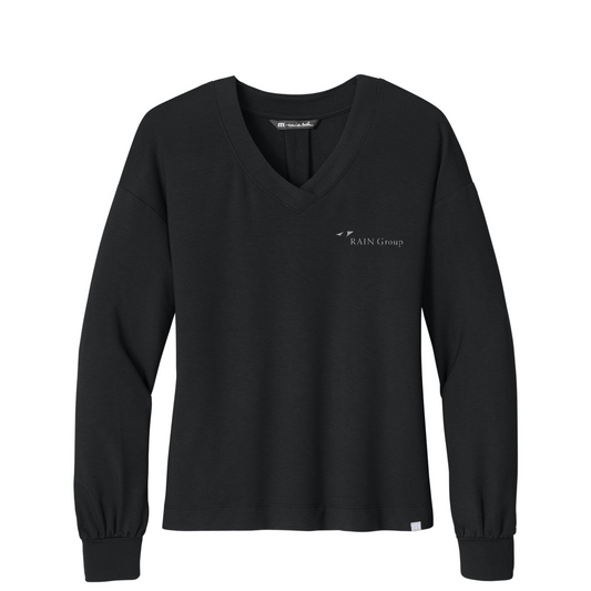 TravisMathew Women's Long Weekend V-Neck — Black
