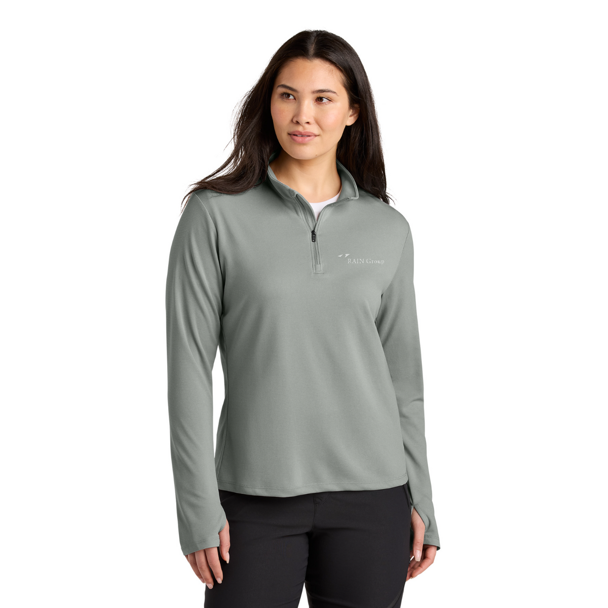 The North Face Women's Ambition 1/4-Zip — model